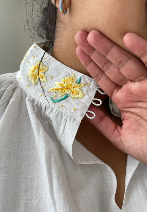 Austen Blouse with Daffodils
